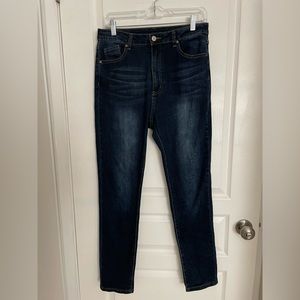 SHEIN women’s dark wash skinny jeans size large